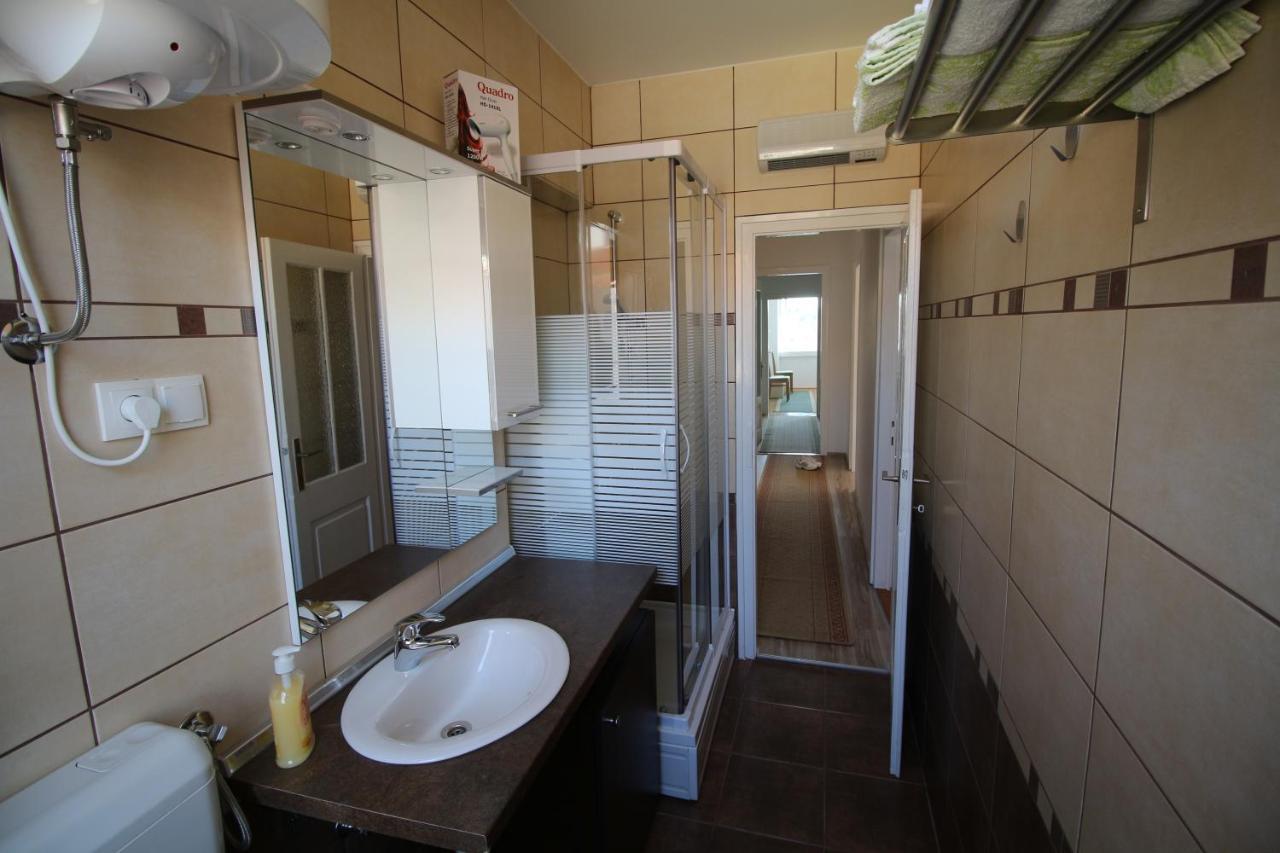 Apartment Ribica Krk Island Exterior photo